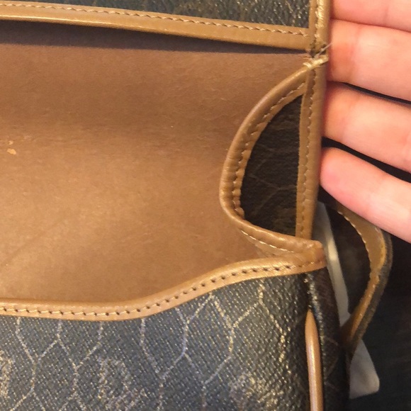 Vintage Dior crossbody bag ( 100% Authentic) - Picture 10 of 17